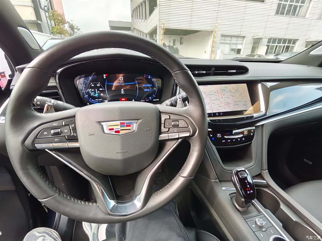 Cadillac XT6, 2025 7