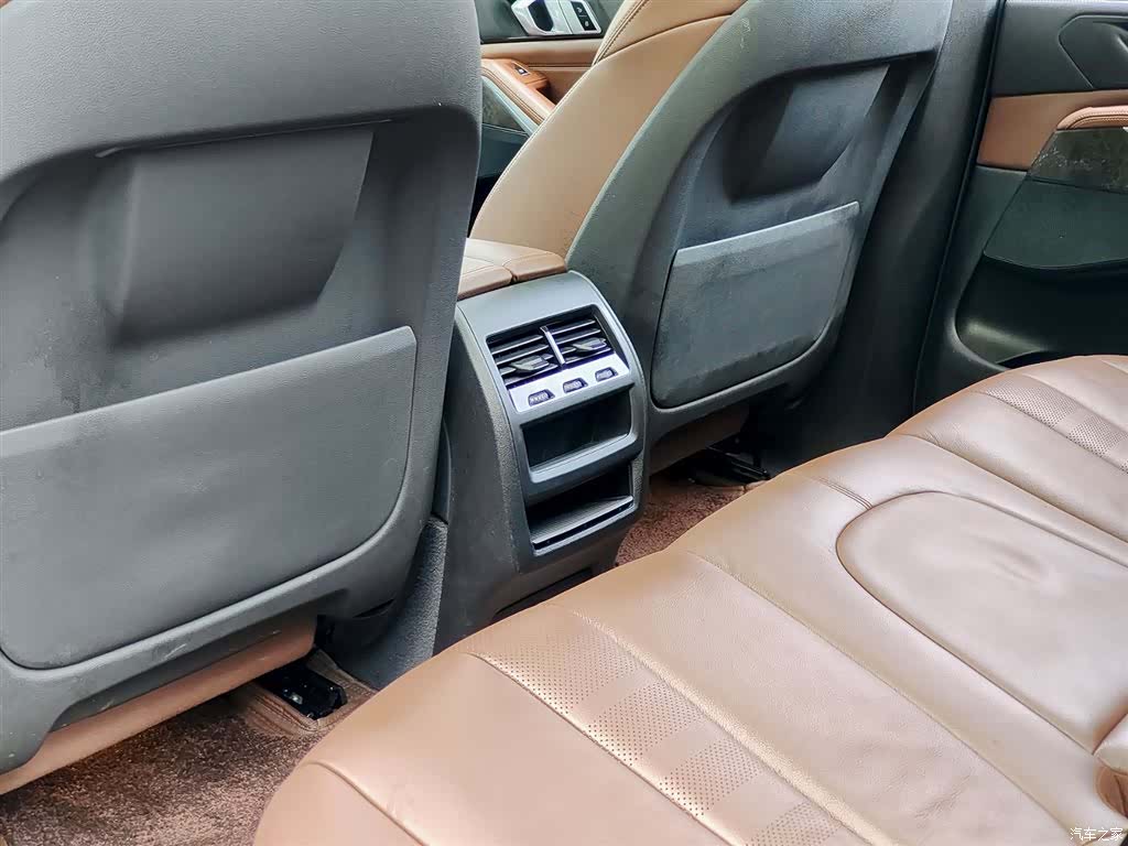 BMW X5, 2020 9