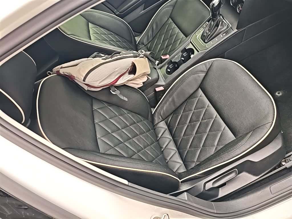 Volkswagen Lamando, 2016 25