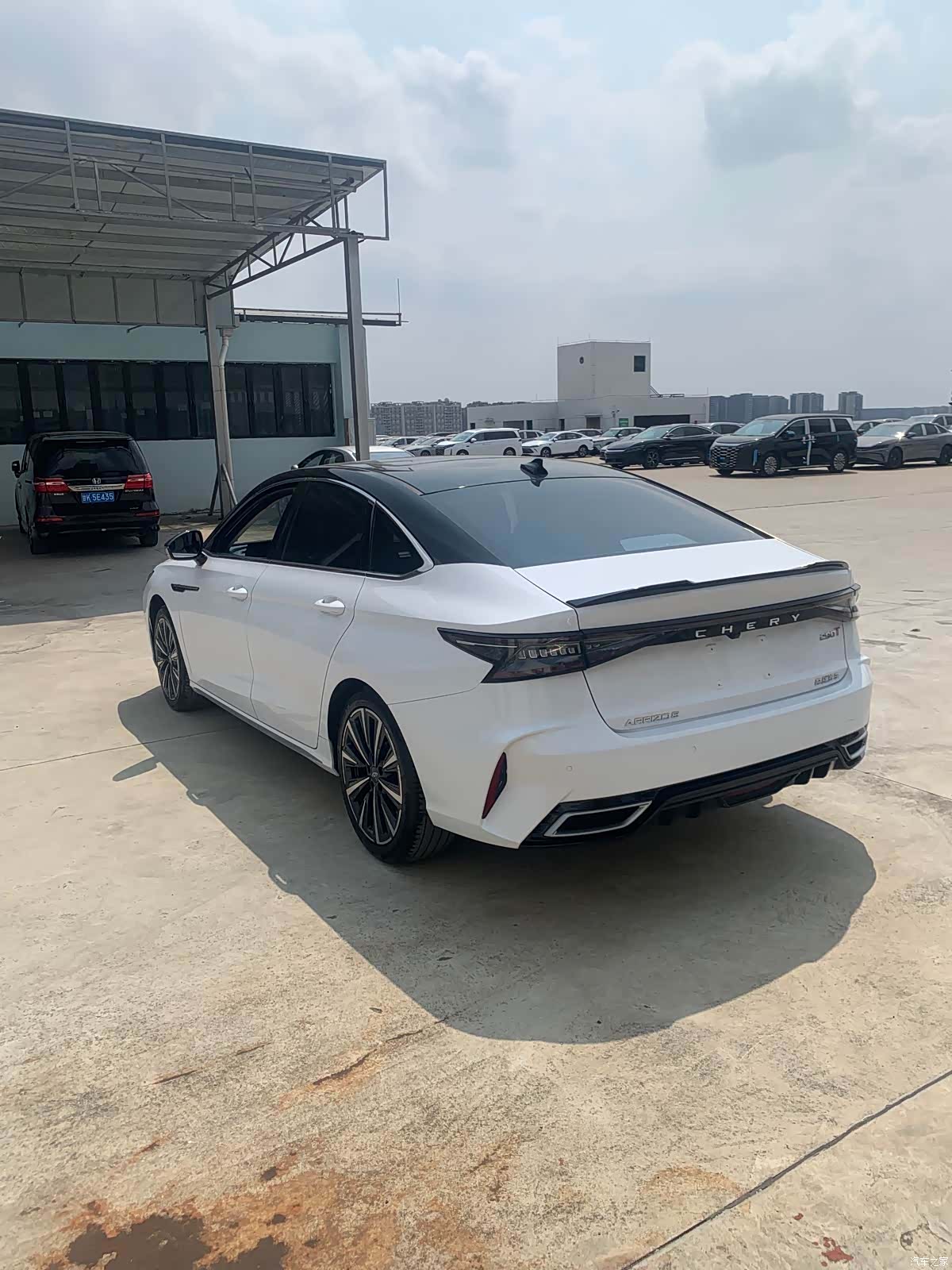 Chery Arrizo 8, 2023 17