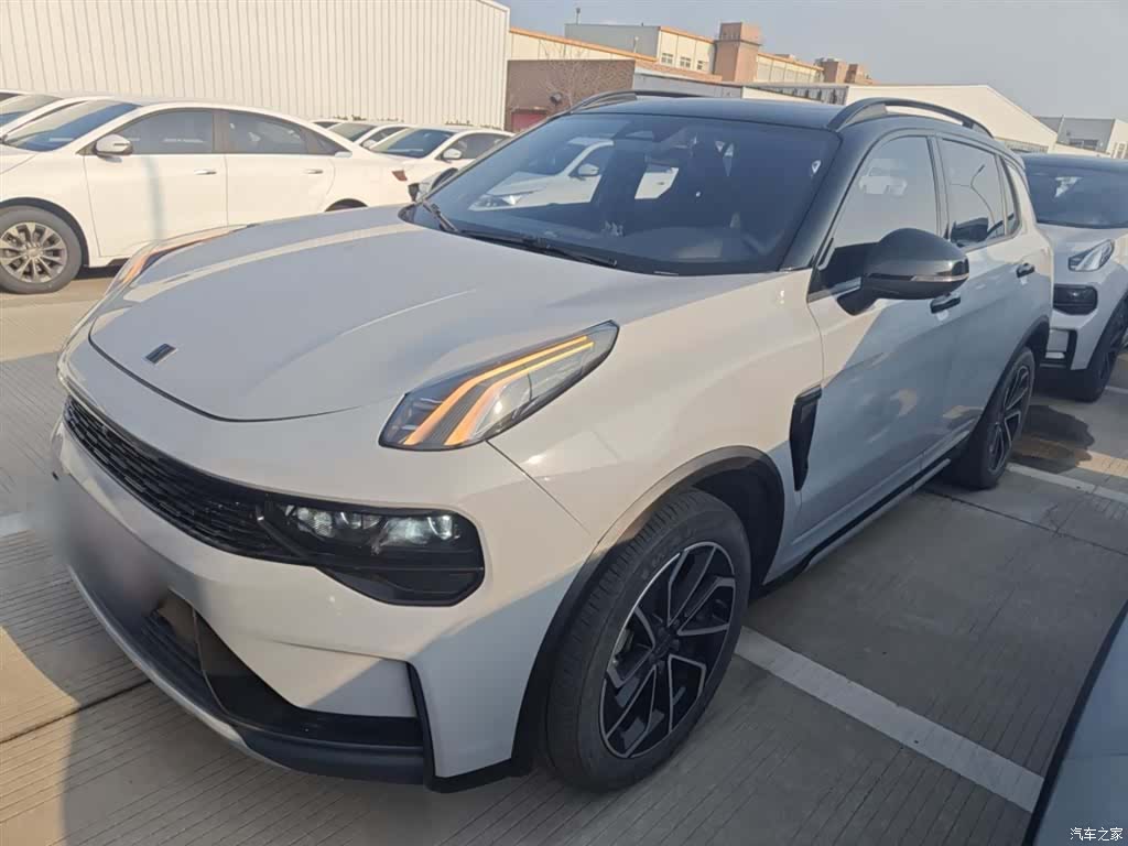 Lynk & Co 01, 2023 1