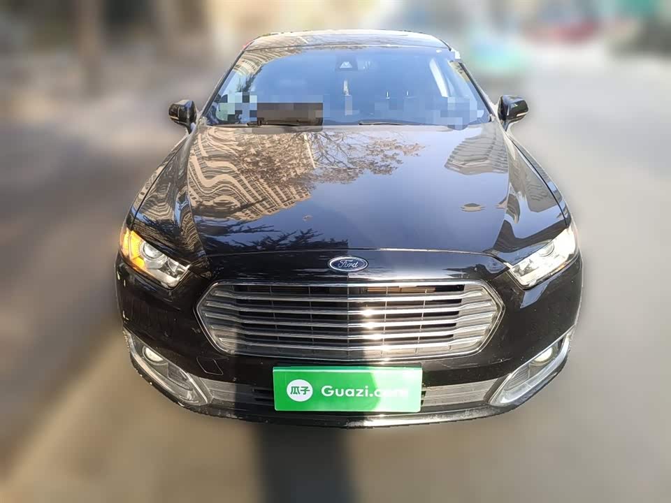 Ford Taurus
