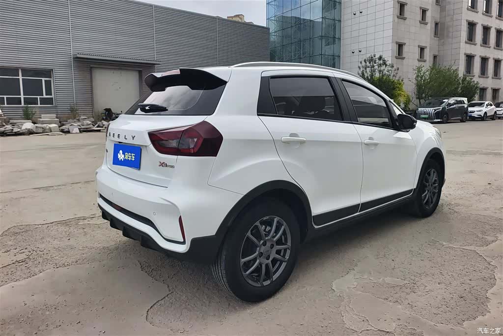 Geely X3, 2022 3