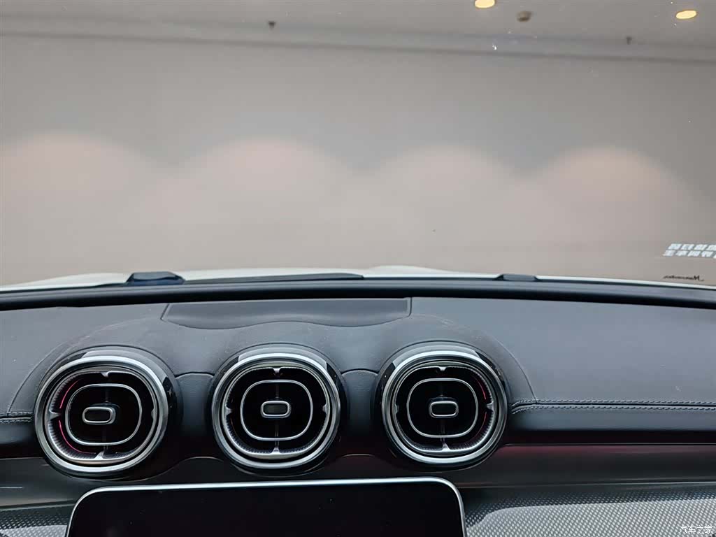 Mercedes-Benz C-Class, 2022 11