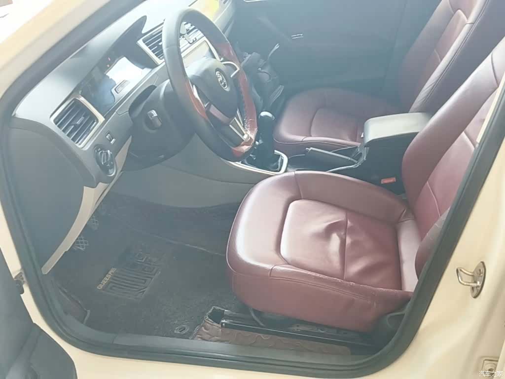 Skoda Rapid, 2017 15