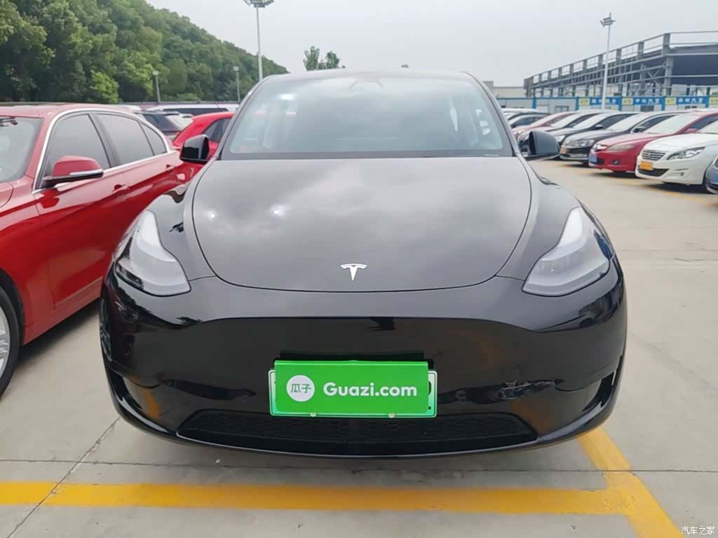 Tesla Model Y, 2024 3