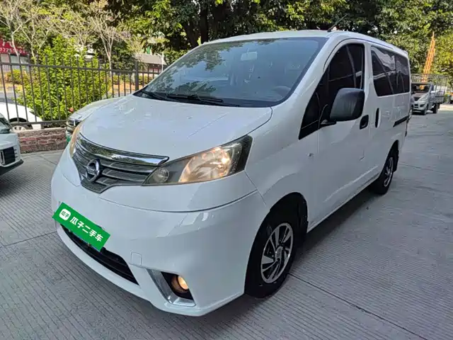 Nissan NV200 2017 — купить из Китая под заказ