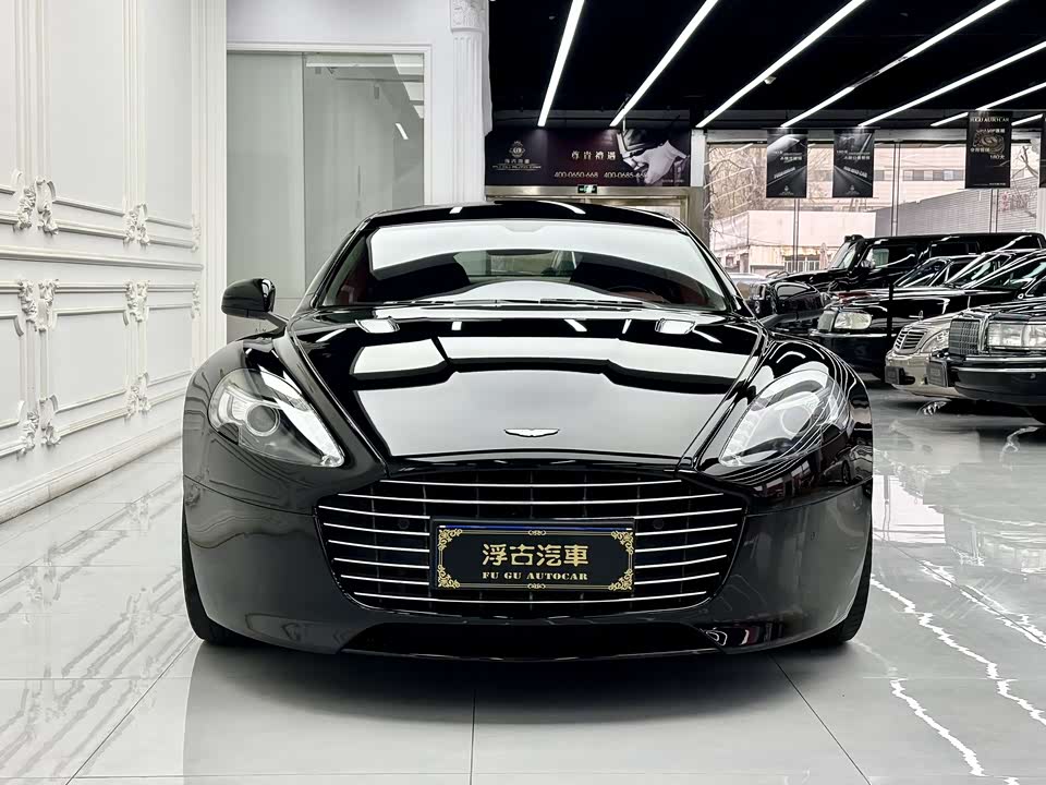Aston Martin Rapide