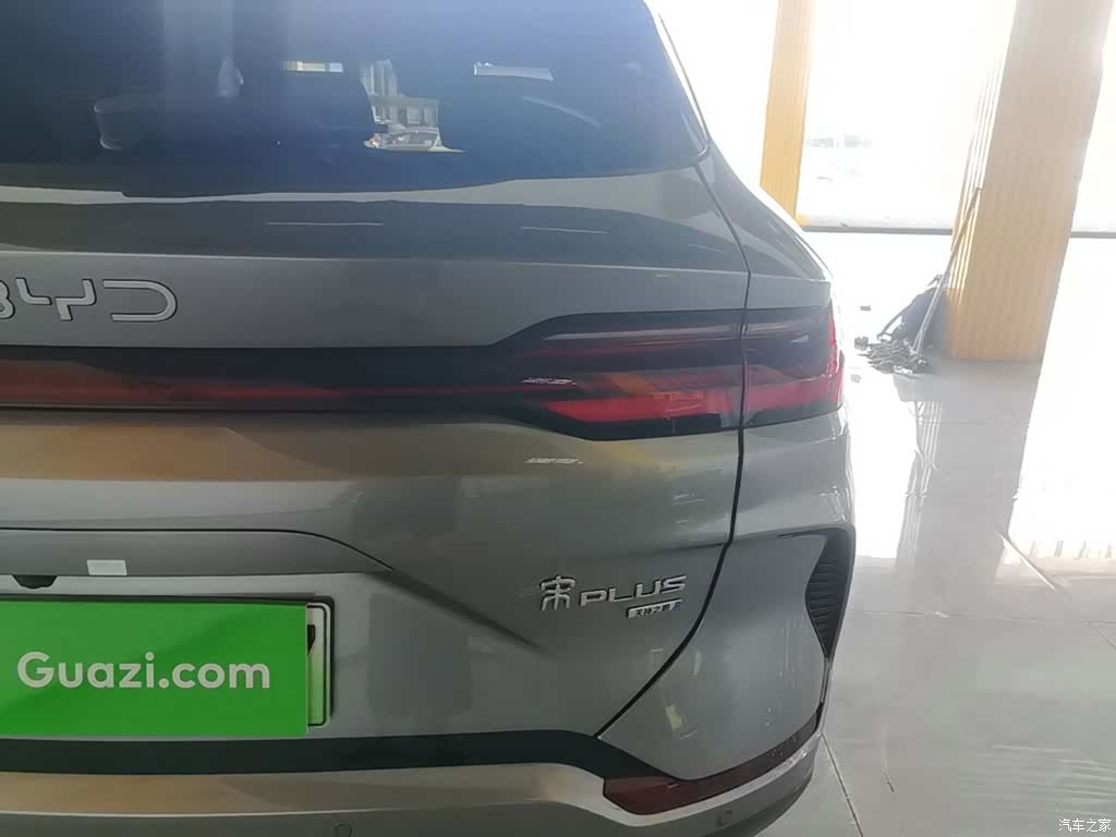 BYD Song, 2025 8