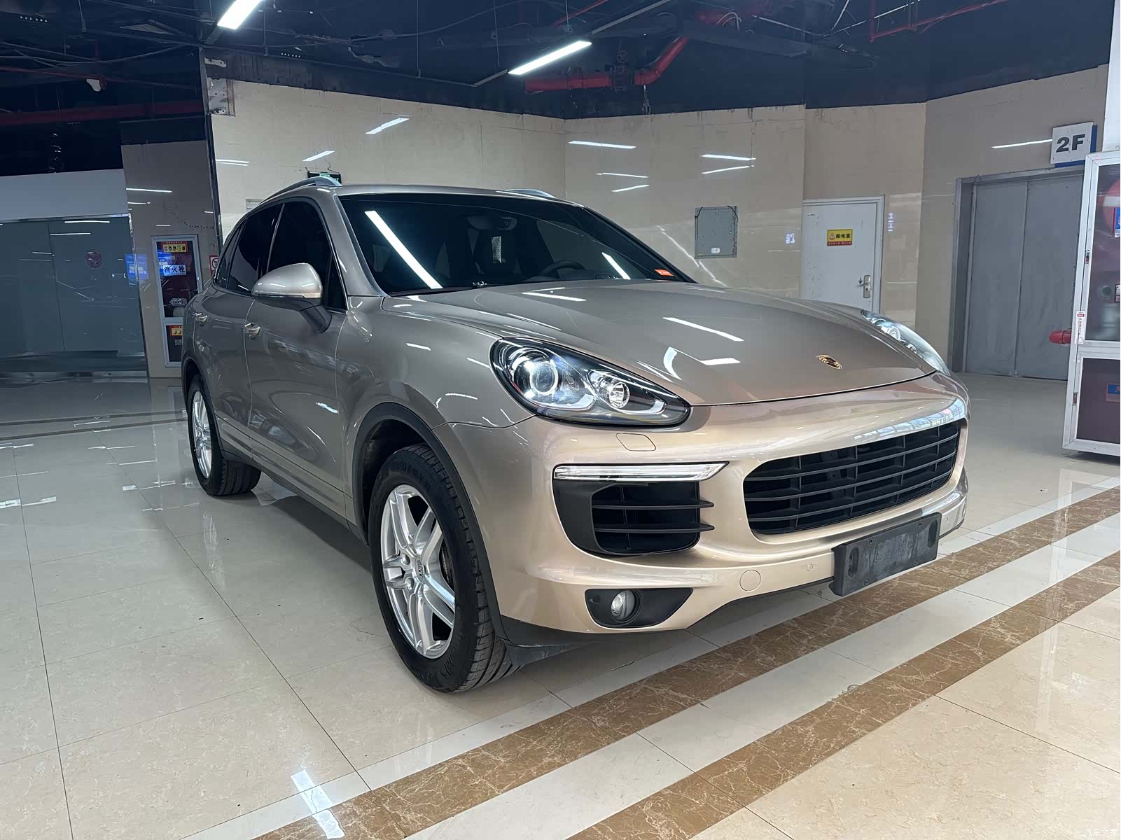 Porsche Cayenne, 2016 3