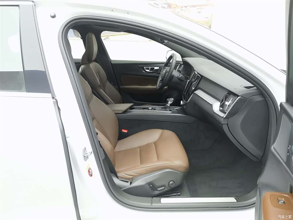 Volvo S60, 2020 23