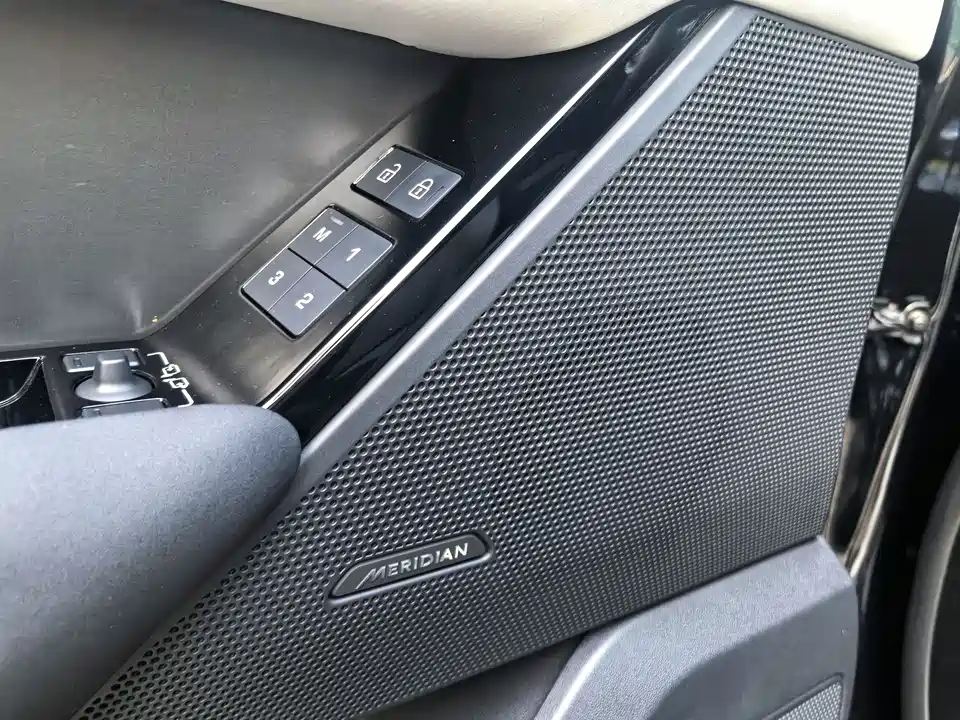 Land Rover Range Rover Star Pulse