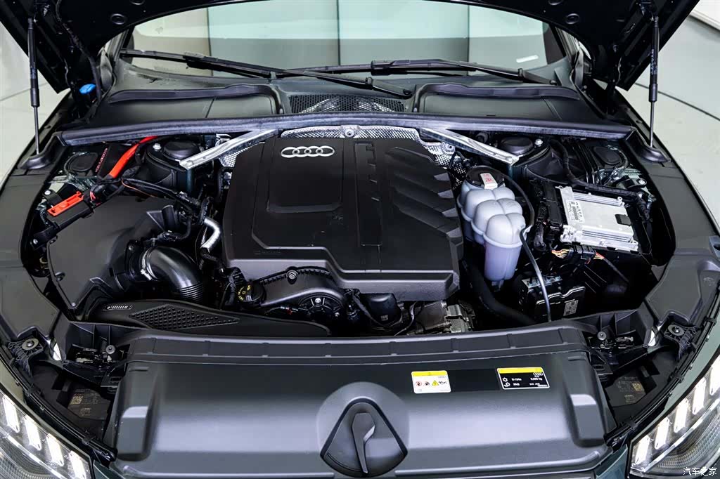 Audi A4L, 2024 6