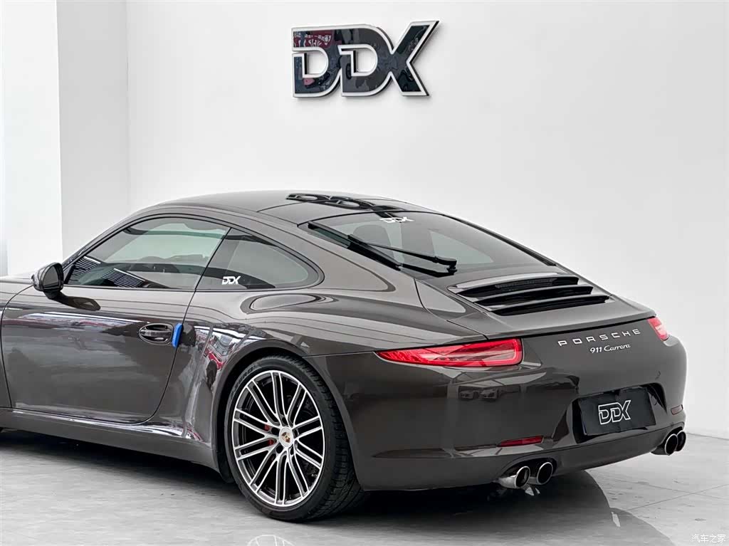 Porsche 911, 2012 8