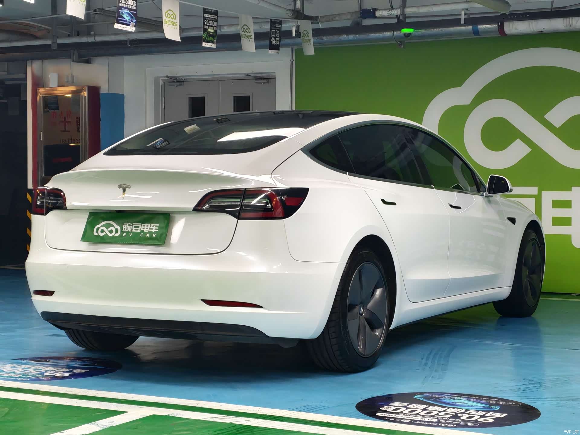 Tesla Model 3, 2019 18
