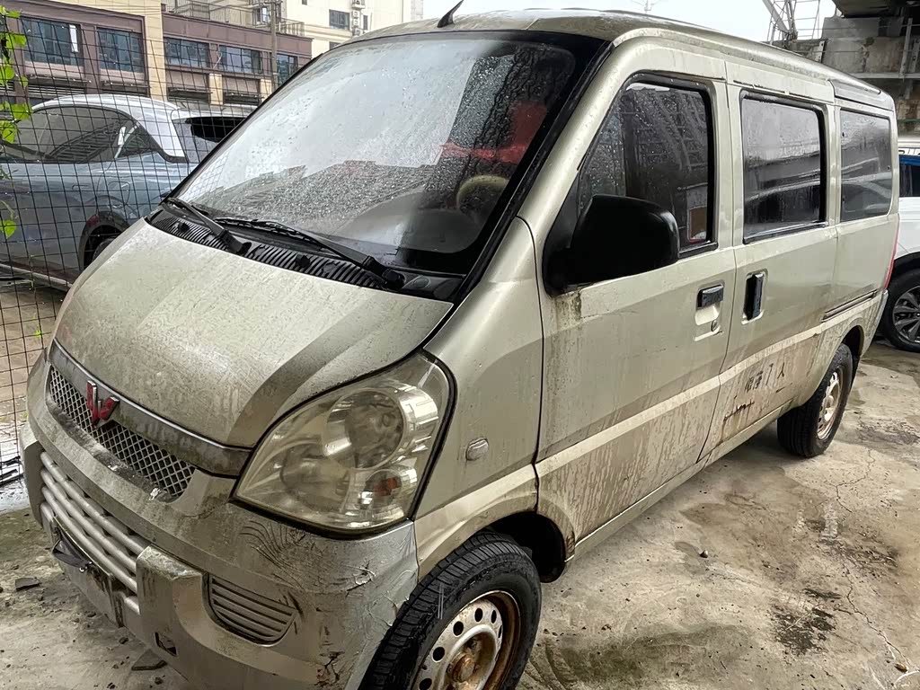 Wuling Rongguang 2011 1.2L