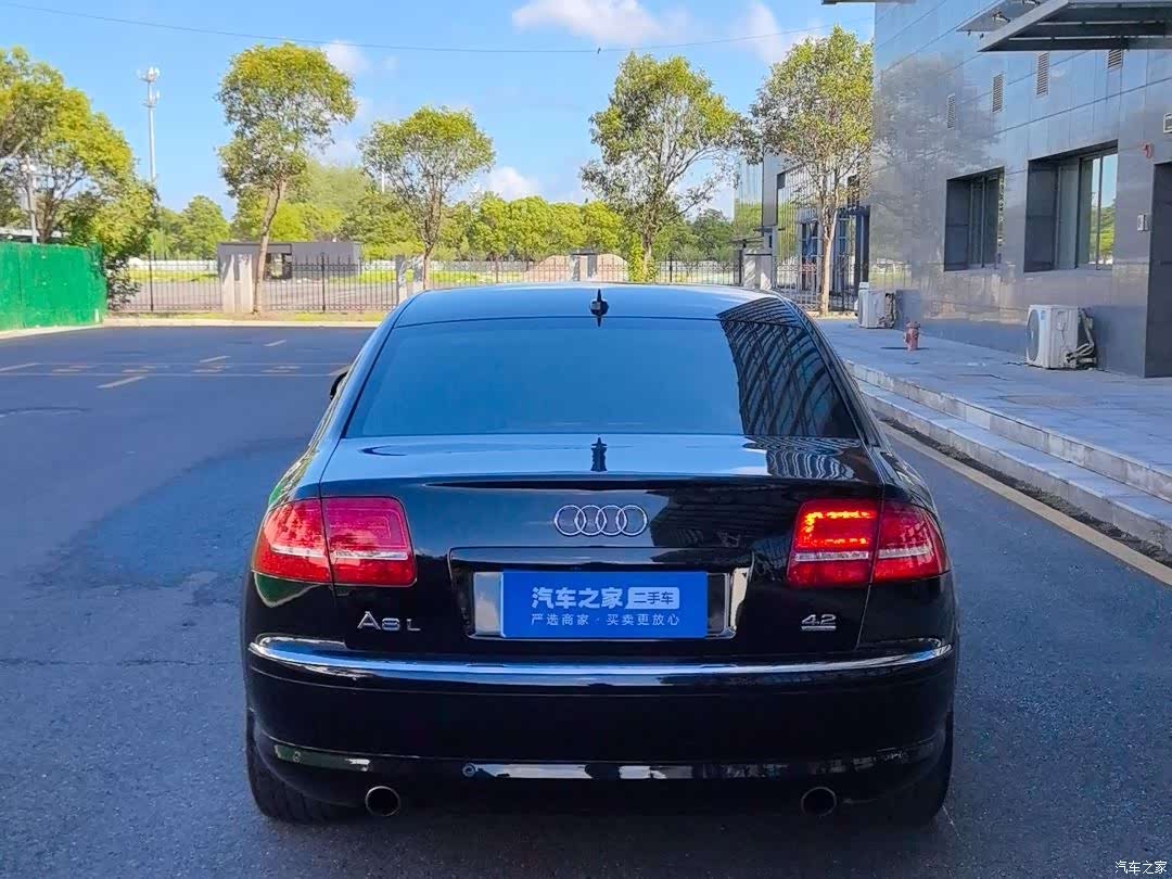 Audi A8L, 2010 4
