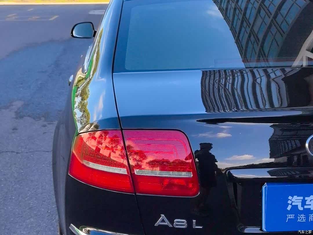 Audi A8L, 2010 6