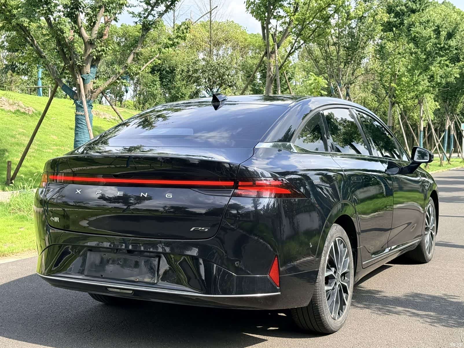 Xpeng P5, 2022 4