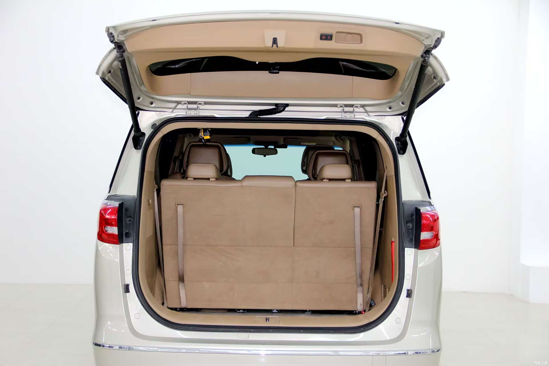 Buick GL8, 2018 25