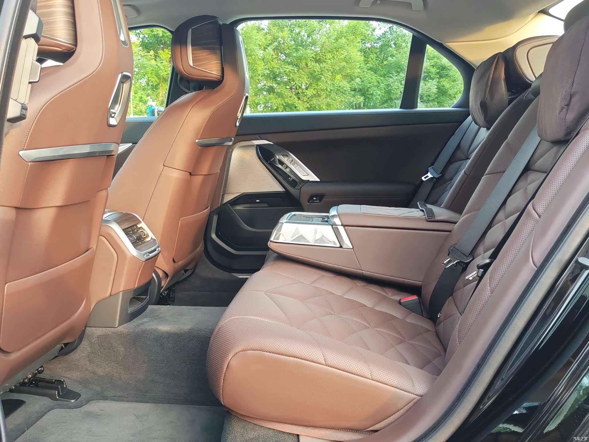 BMW 7 Series, 2025 14