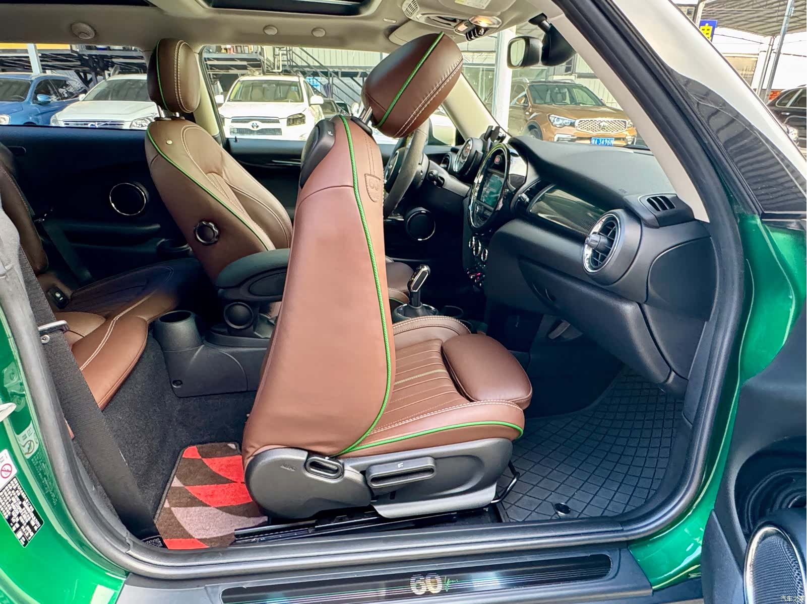 Mini Cooper, 2019 21