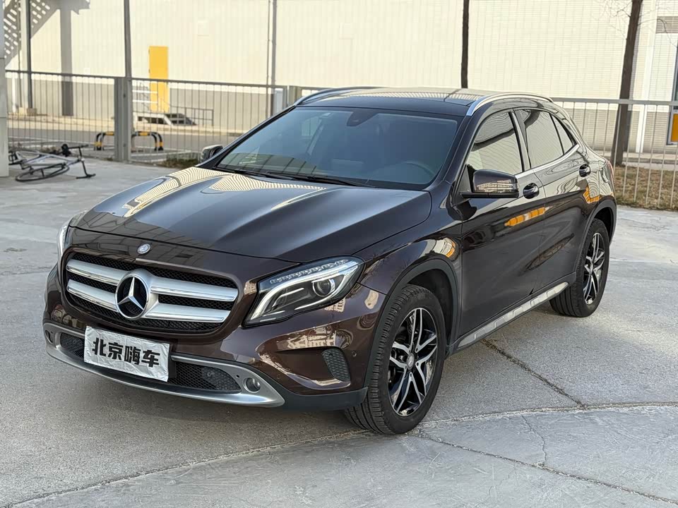 Mercedes-Benz GLA