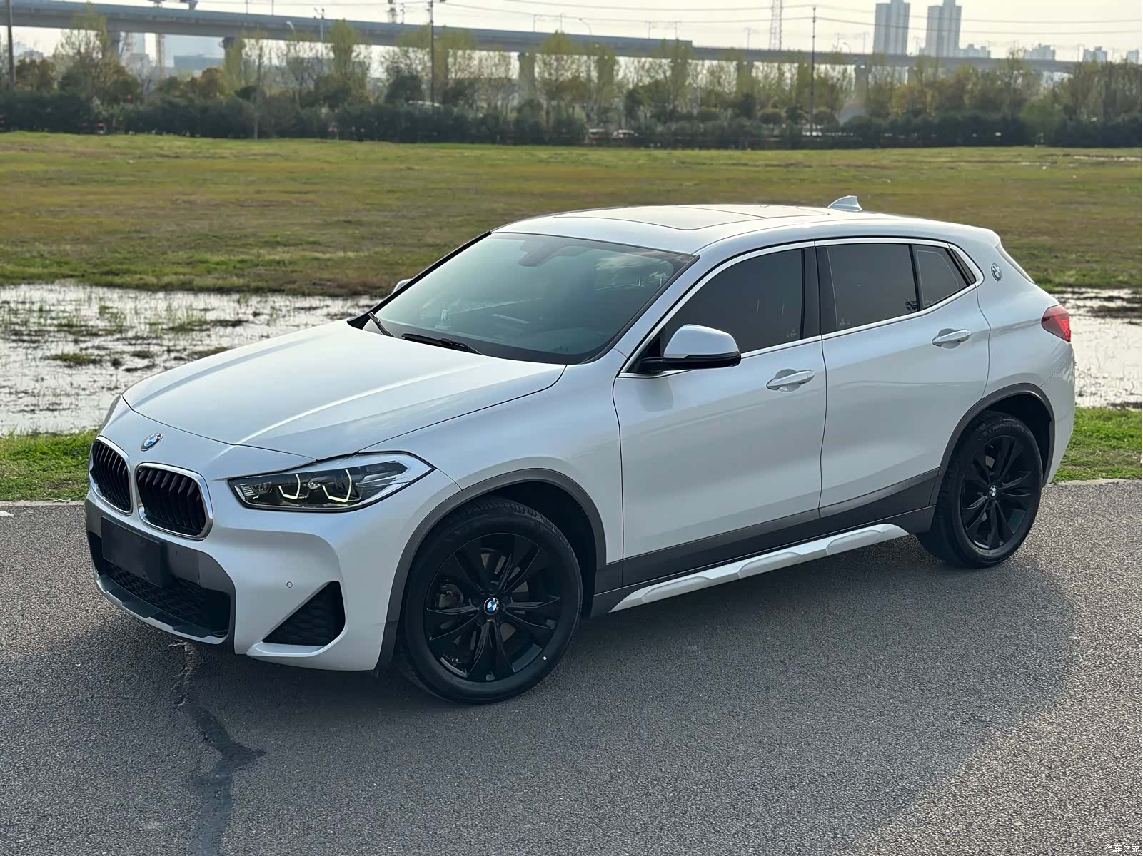 BMW X2, 2021 1