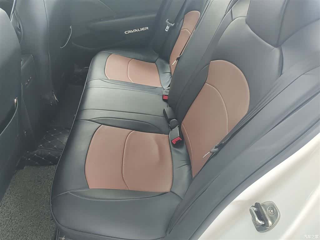 Chevrolet 320, 2018 13