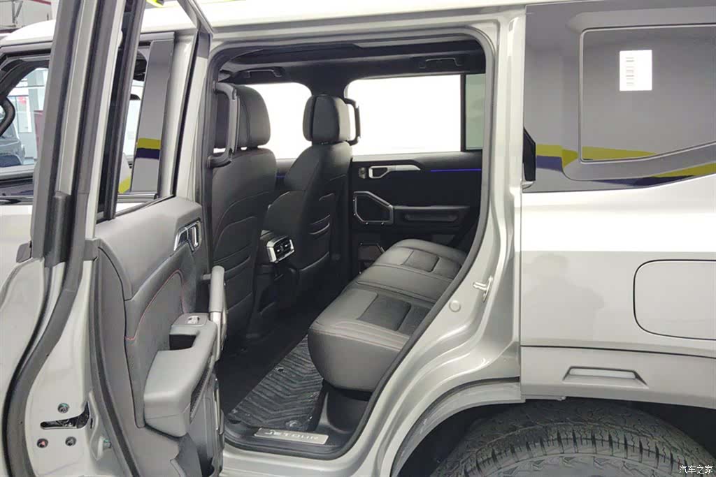 Jetour Traveller, 2024 11