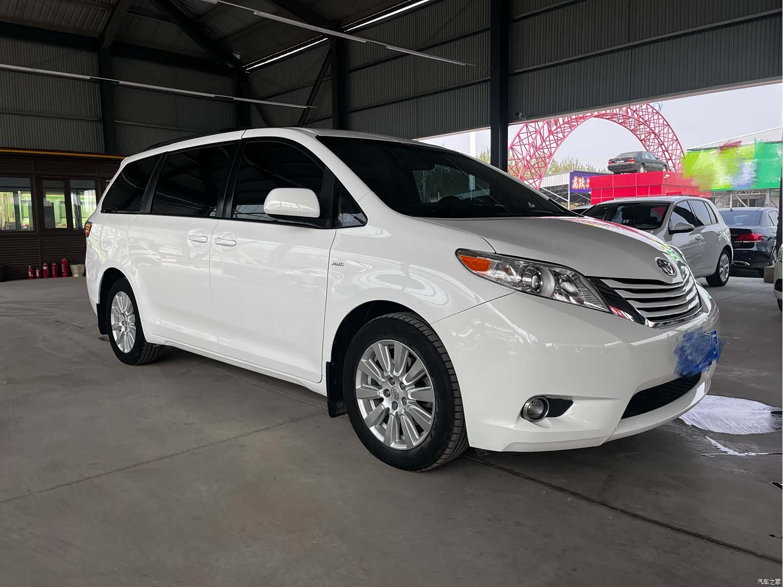Toyota Sienna, 2017 3