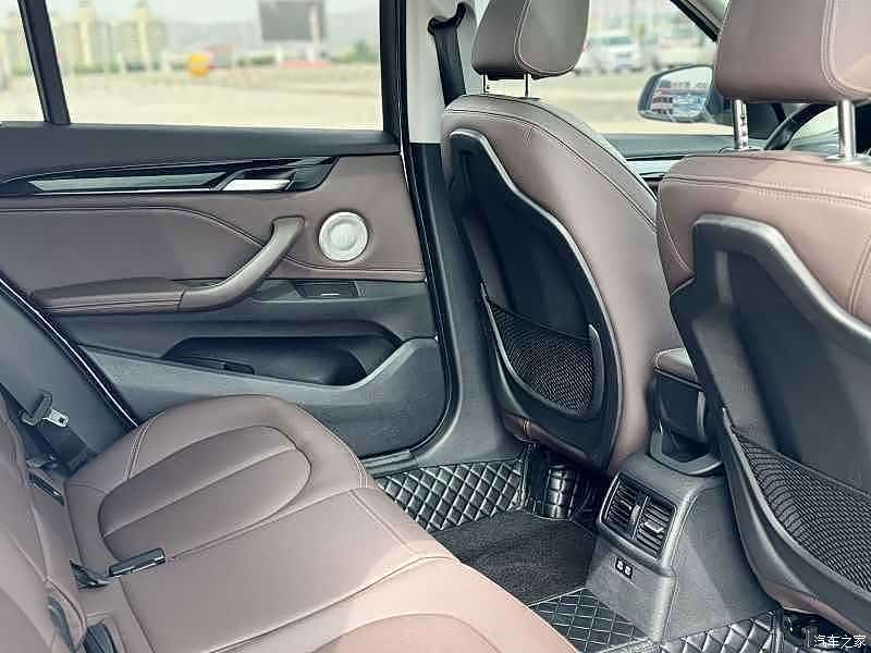BMW X1, 2021 12