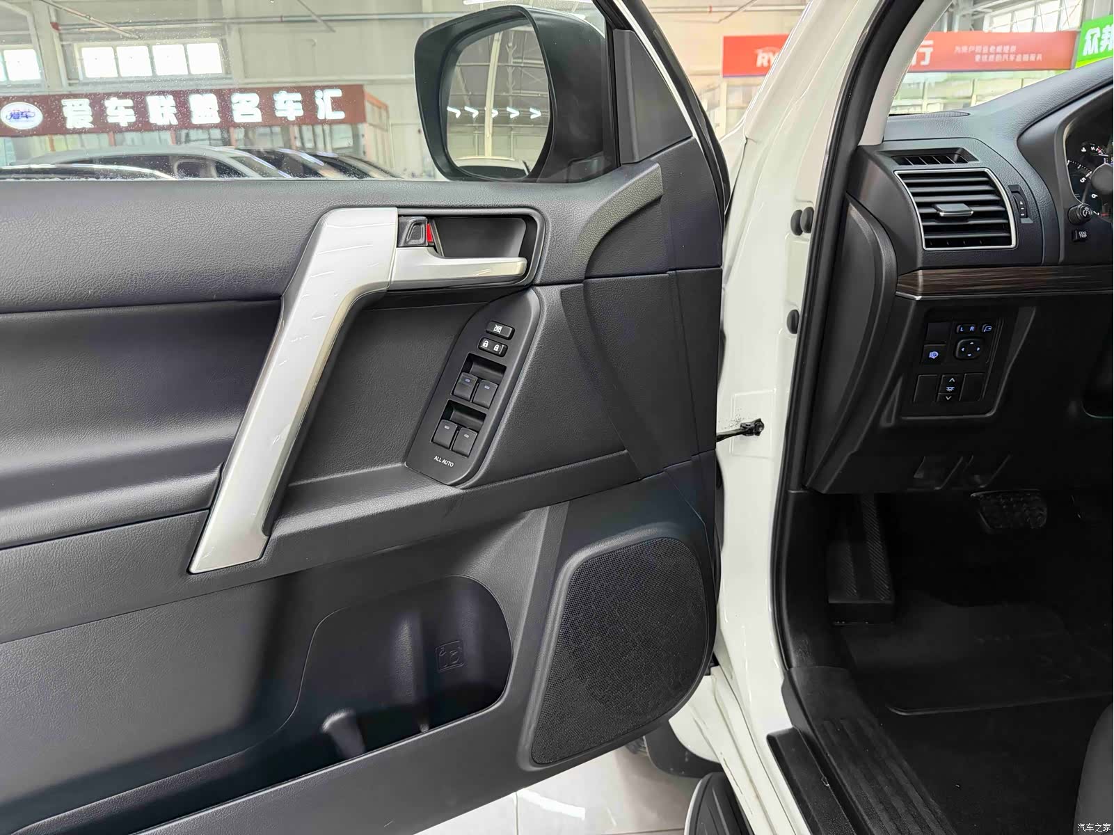 Toyota Prado, 2019 8