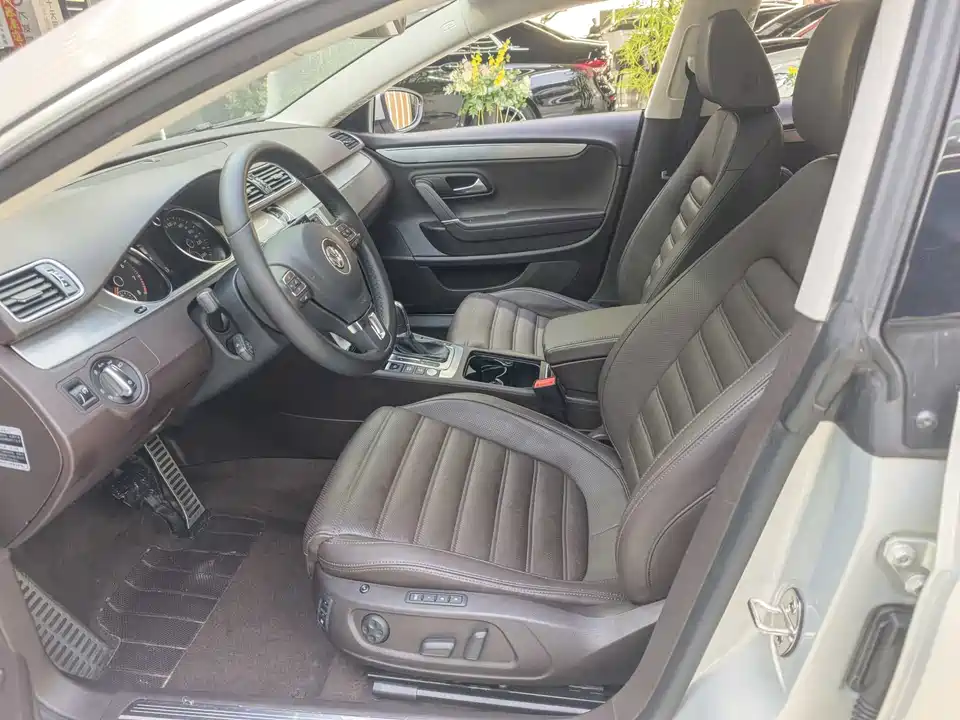 Volkswagen CC