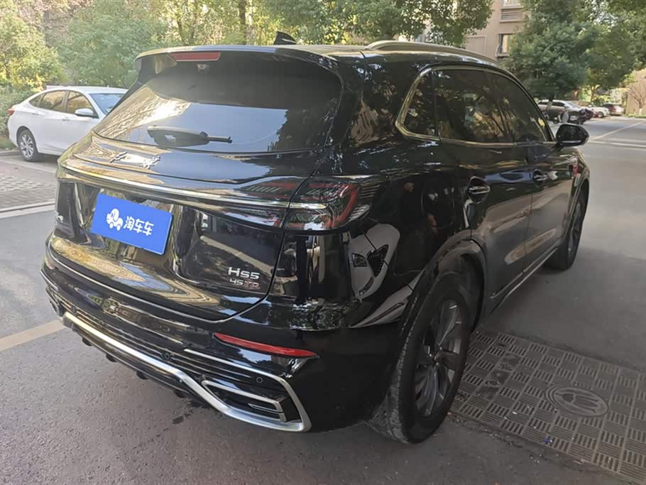 Hongqi HS5