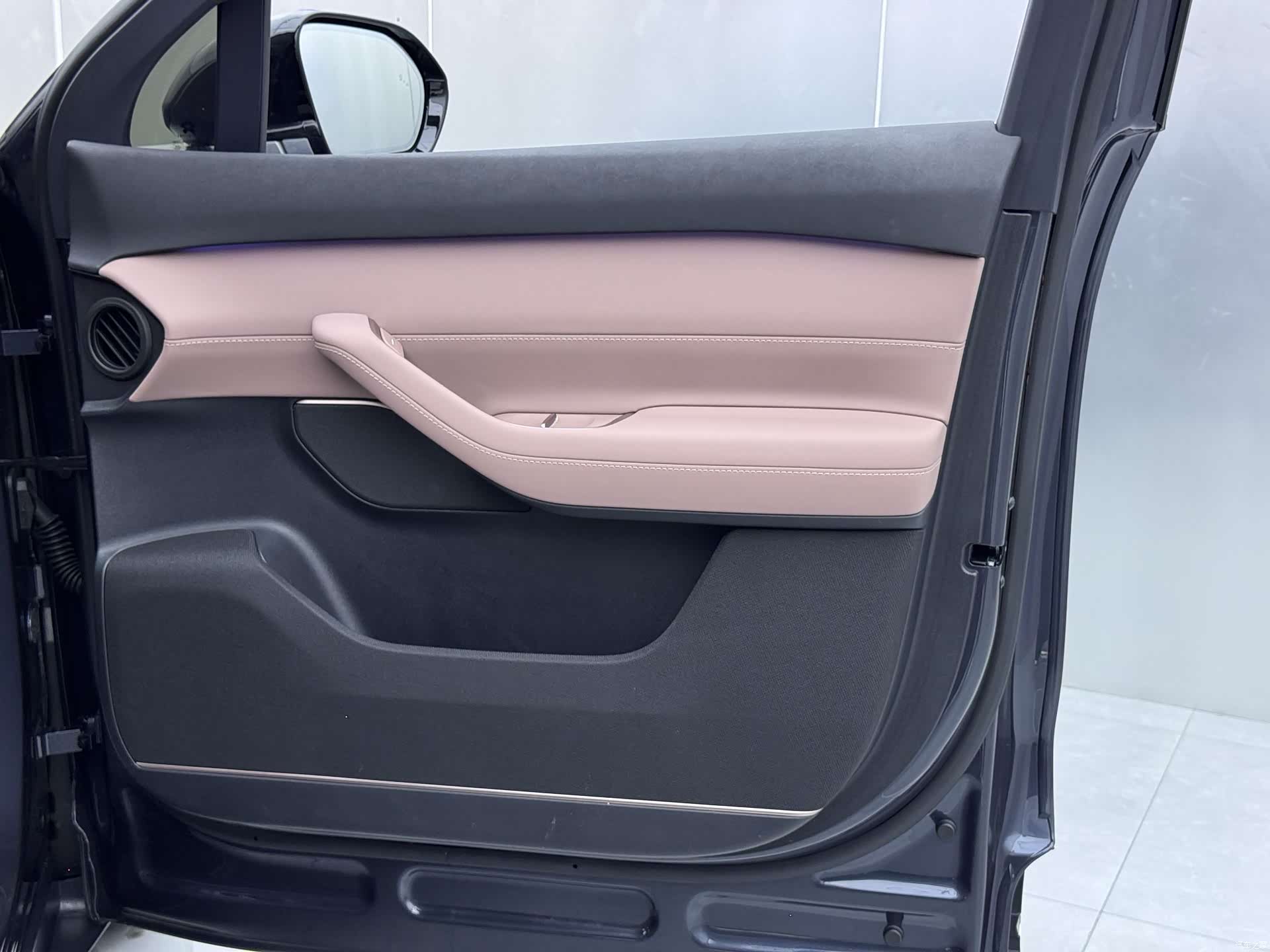 NIO EC6, 2024 18