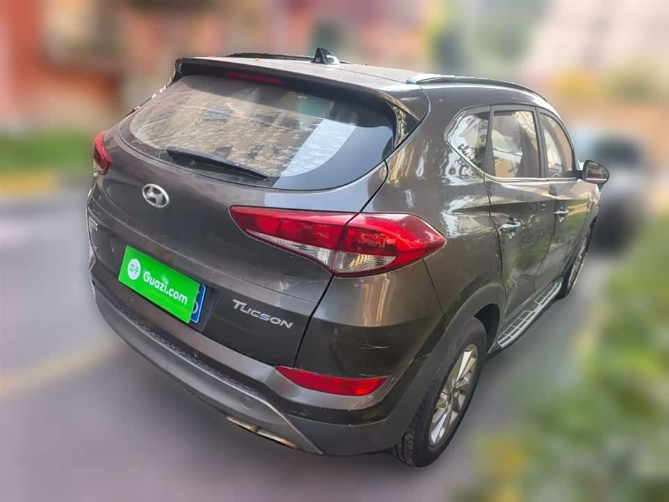Hyundai Tucson