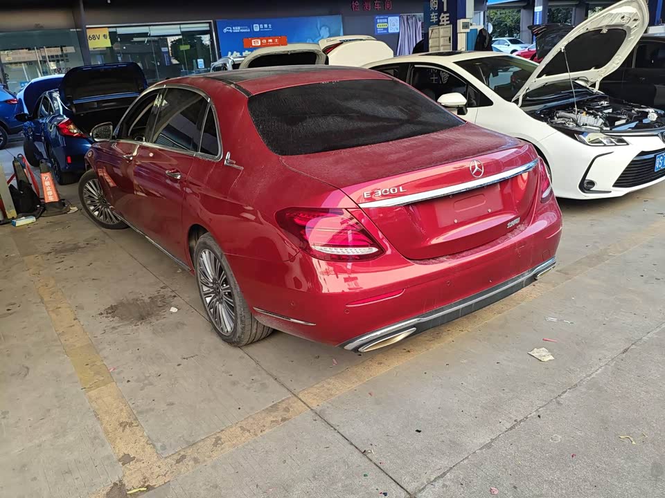 Mercedes-Benz E-class