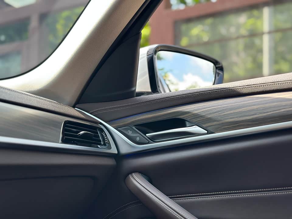 BMW 5 series BMW 5 series