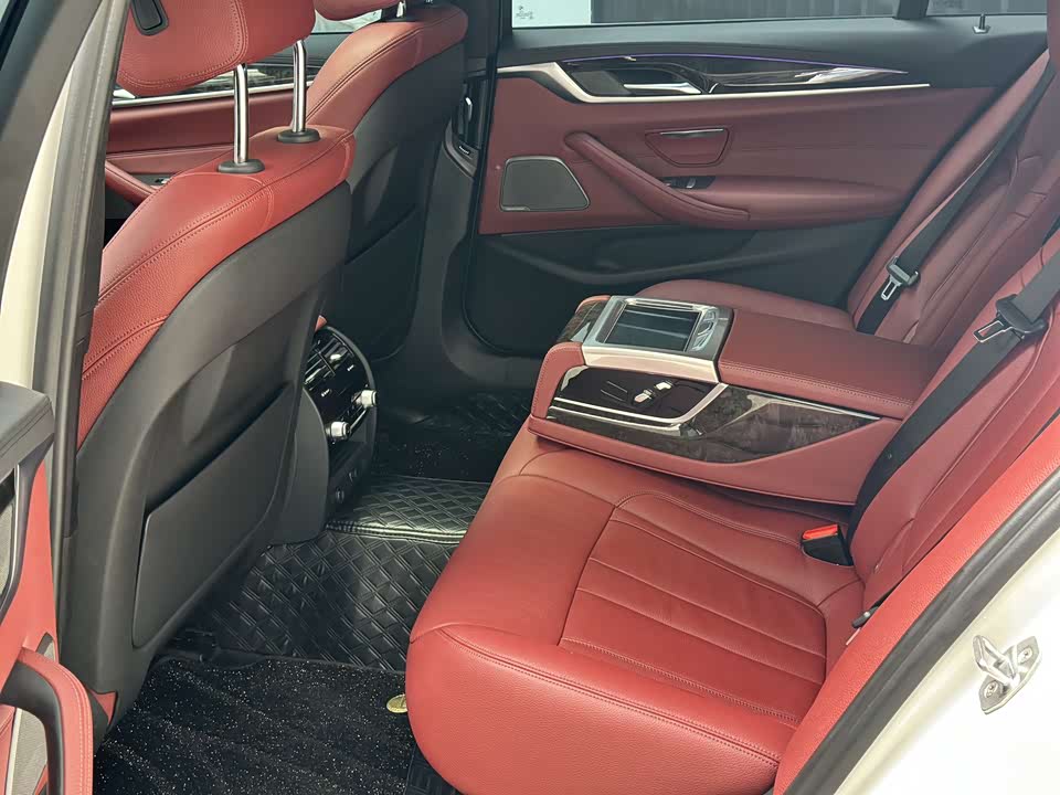 BMW 5 series BMW 5 series