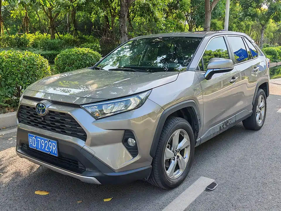 Toyota RAV4 Rongfang