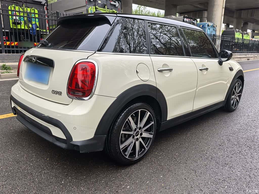 Mini Cooper, 2022 10