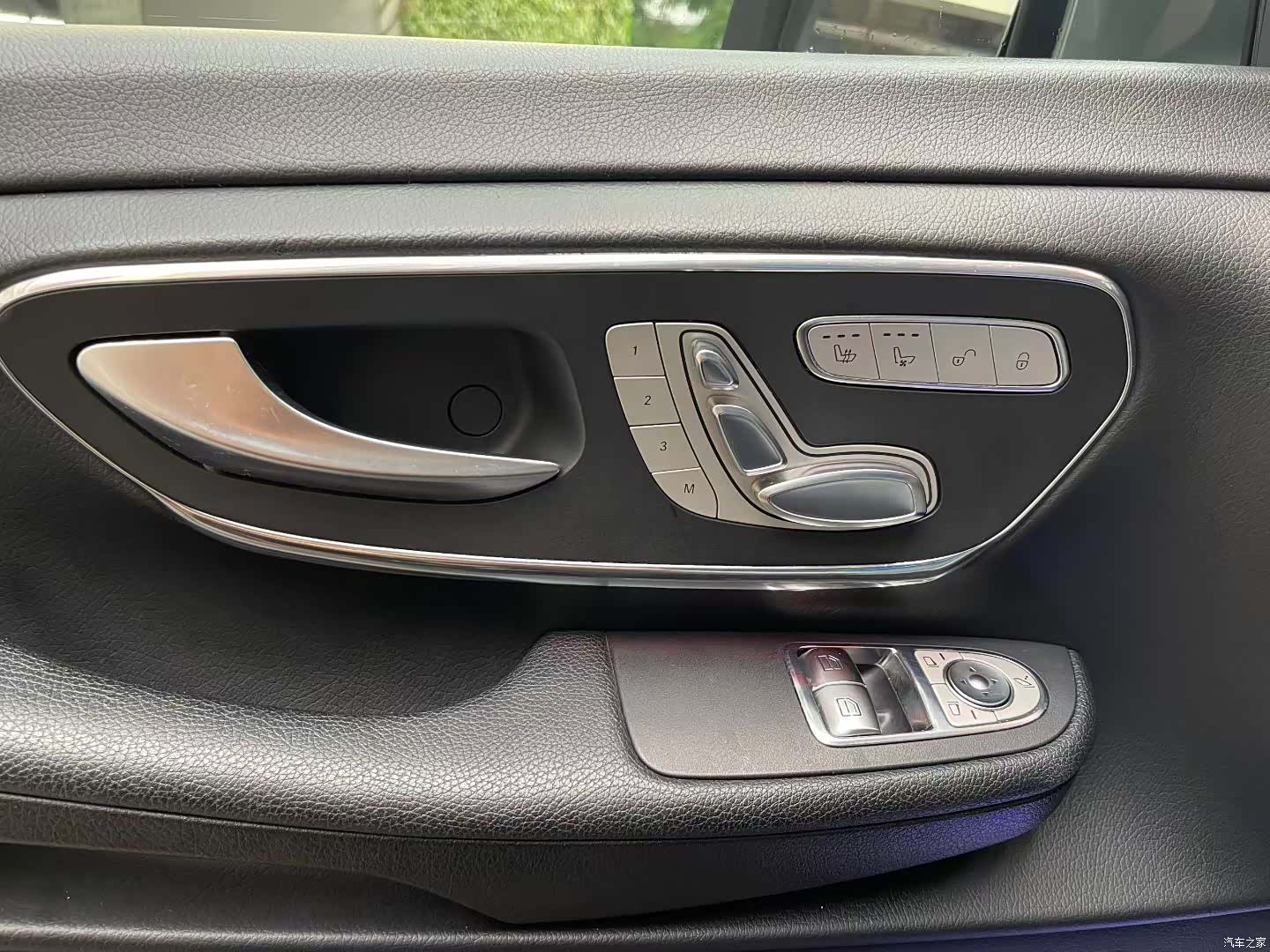 Mercedes-Benz V-Class, 2017 11