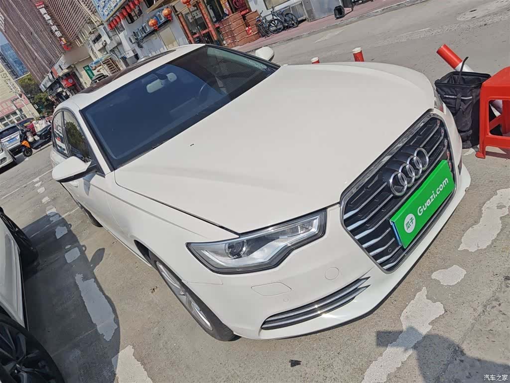 Audi A6L, 2015 4