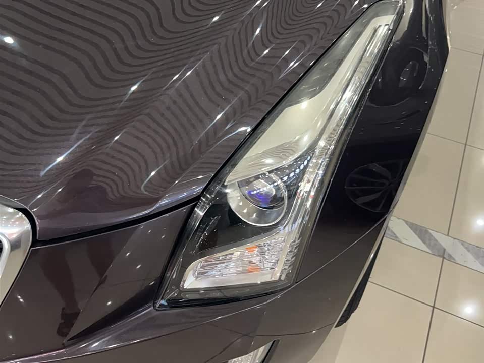 Cadillac ATS-L