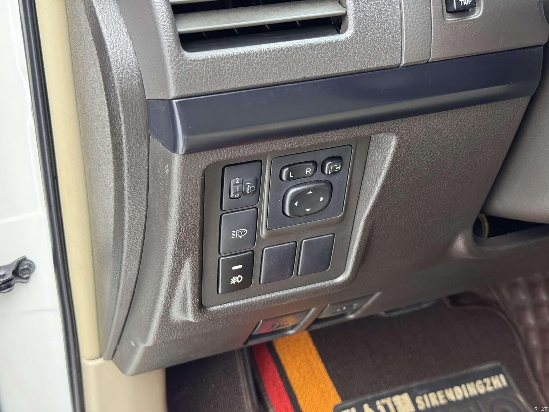 Toyota Prado, 2014 11