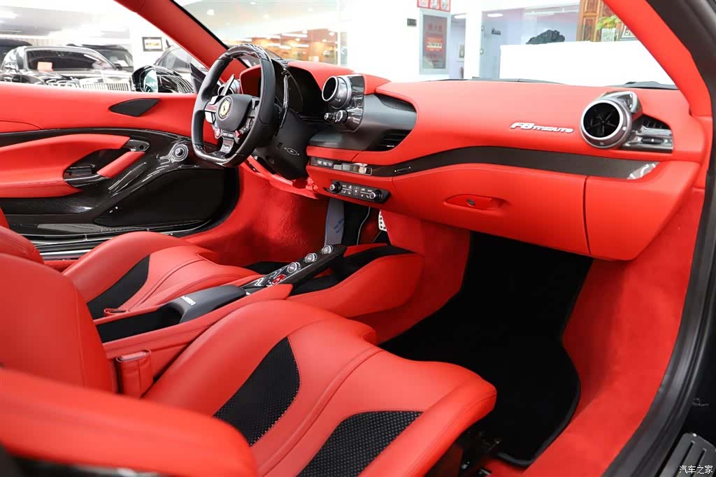 Ferrari F8, 2022 18