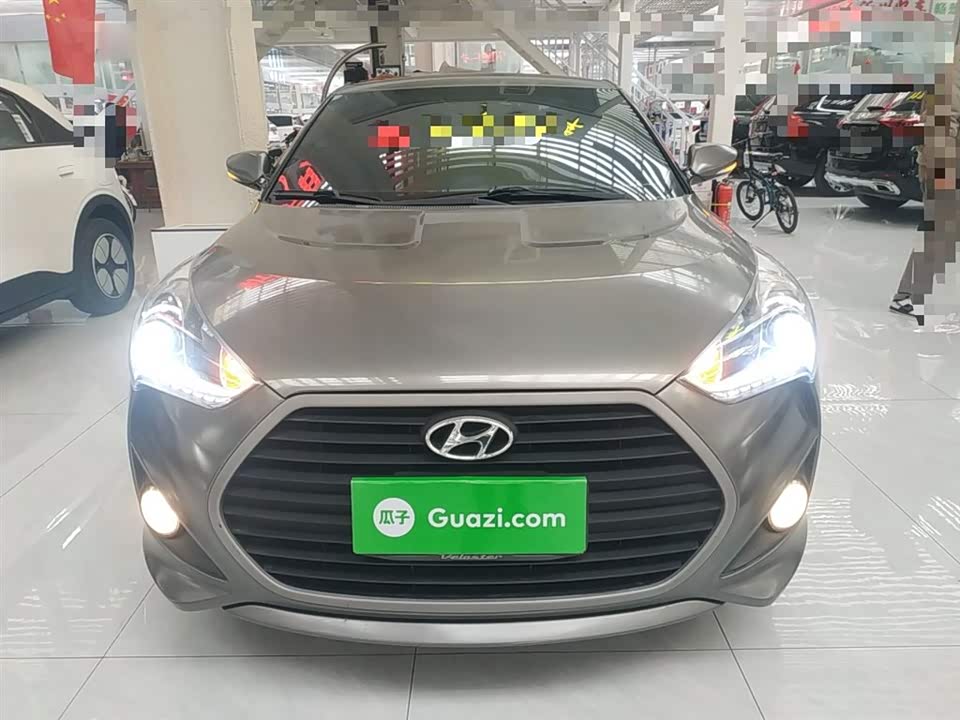 Hyundai Veloster