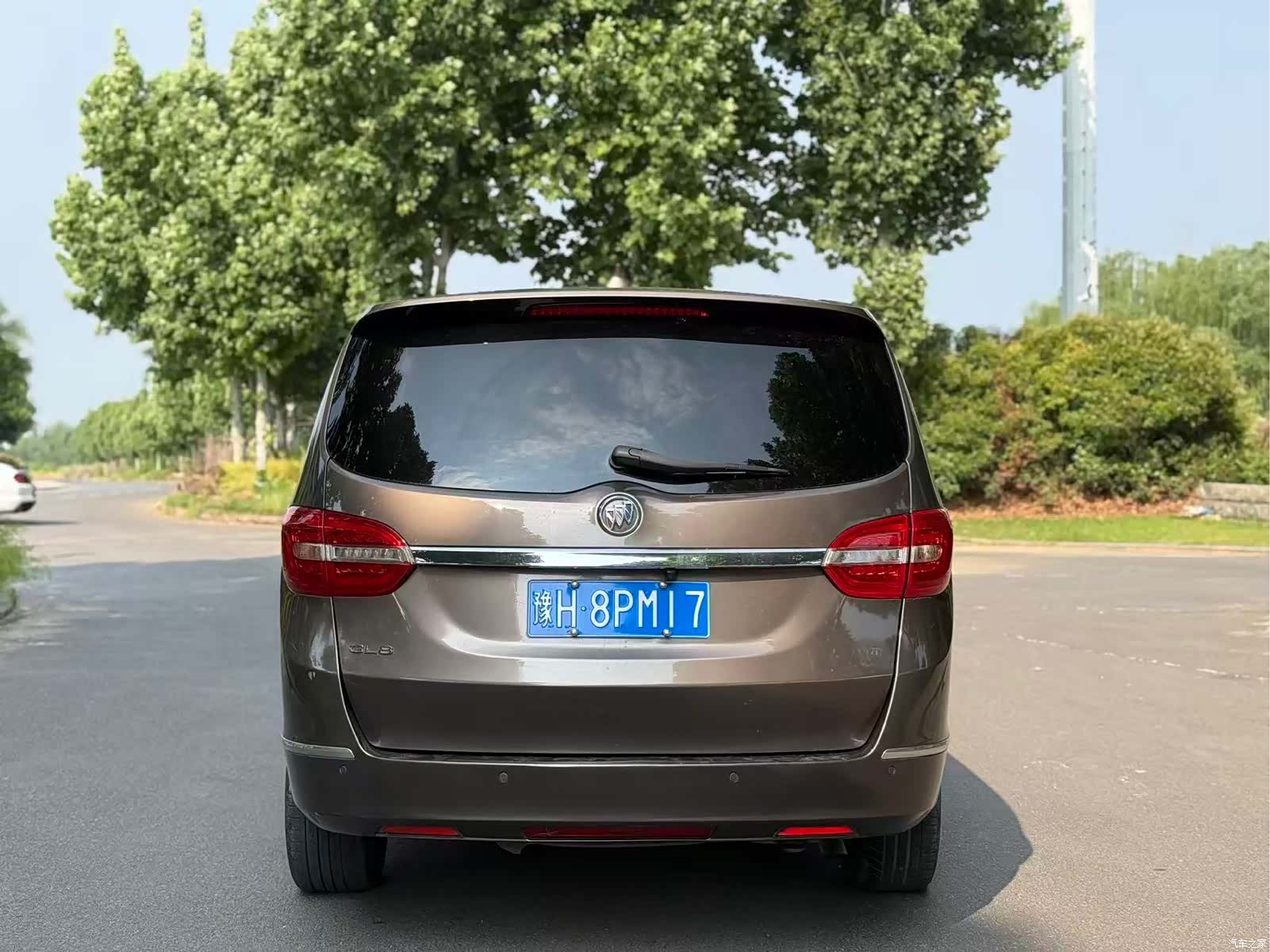 Buick GL8, 2015 8