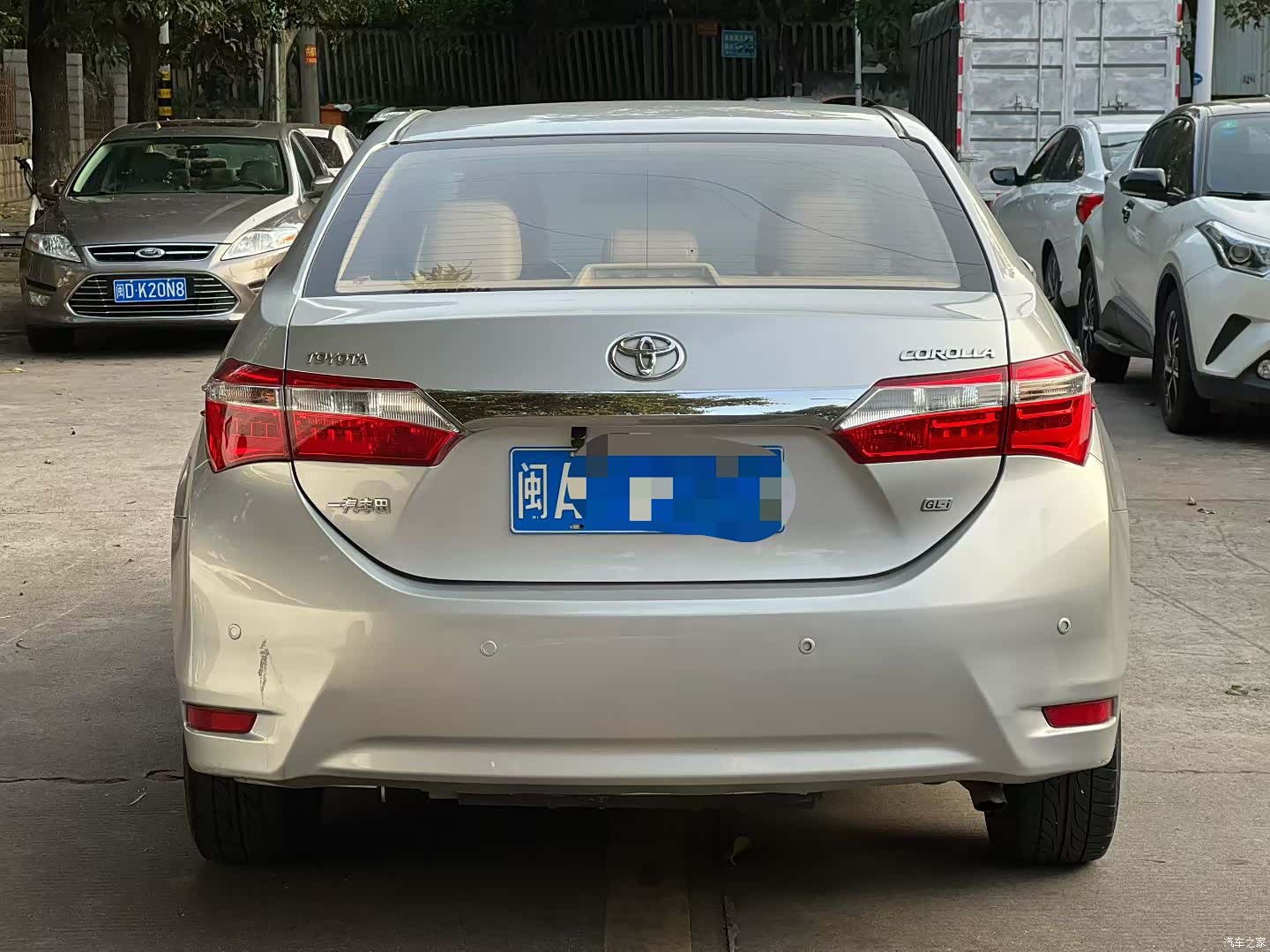 Toyota Corolla, 2015 все фото